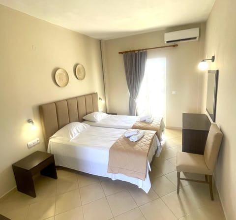 Bed, Photo of the whole room, Bedroom, towels, air conditioner