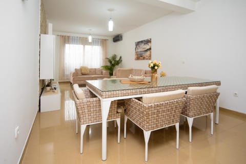 Apartment Dobrota View Apartment in Dobrota