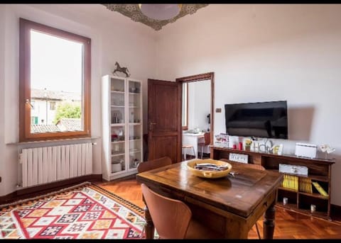 TV and multimedia, Living room, Dining area
