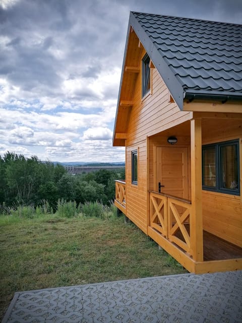 Property building, Nearby landmark