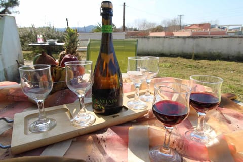 Patio, BBQ facilities, Balcony/Terrace, Decorative detail