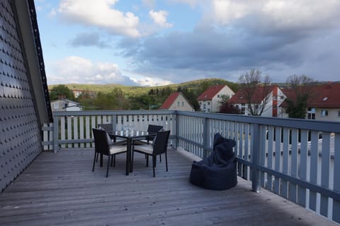 Balcony/Terrace, Mountain view, Seasons