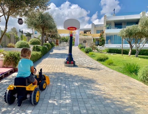 Children play ground, Garden