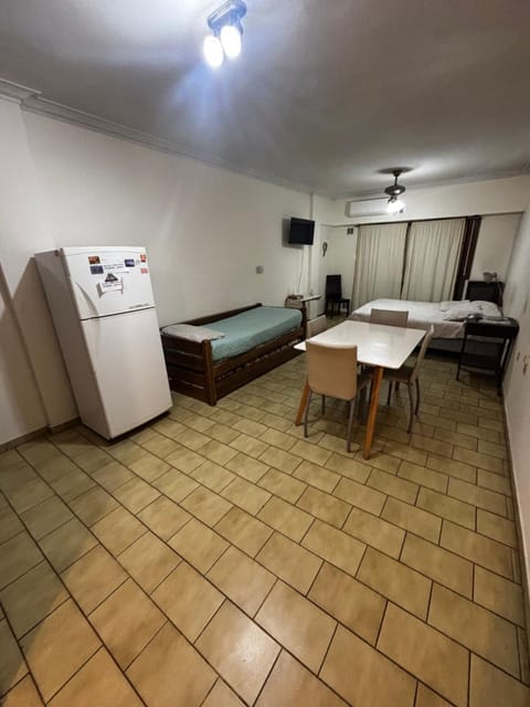 Bed, TV and multimedia, Living room, Photo of the whole room, Dining area, Bedroom, air conditioner