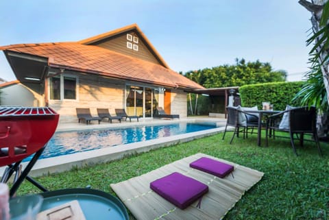 Natural landscape, Garden, Garden view, Swimming pool