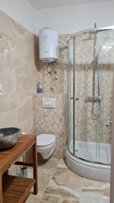 Apartments & rooms Prižmić Apartment in Podstrana