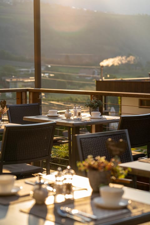 View (from property/room), Balcony/Terrace, Breakfast