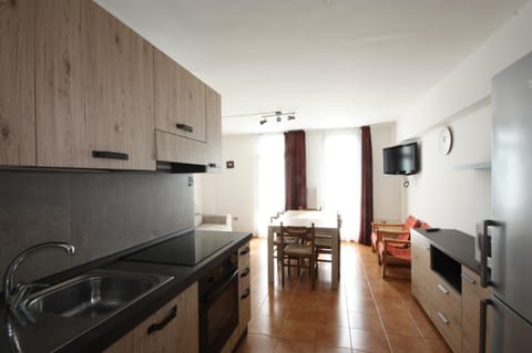 Kitchen or kitchenette, Living room, Dining area, stove