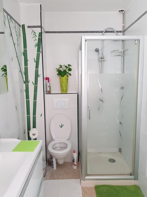 Location maison Monteux Apartment in Provence-Alpes-Côte d'Azur