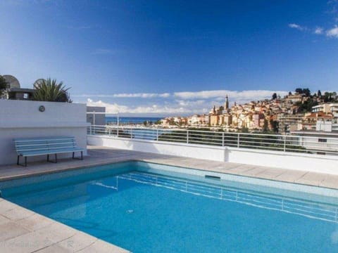 Appartement moderne 2P avec terrasse à Menton - FR-1-196-164 Apartment in Menton