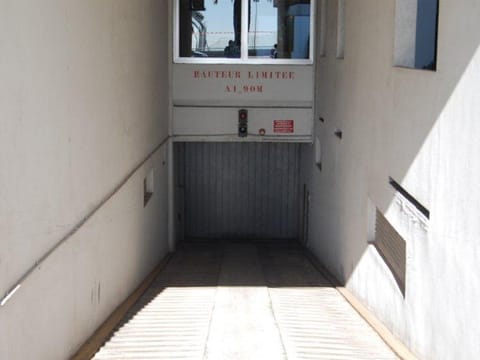 Appartement moderne 2P avec terrasse à Menton - FR-1-196-164 Apartment in Menton