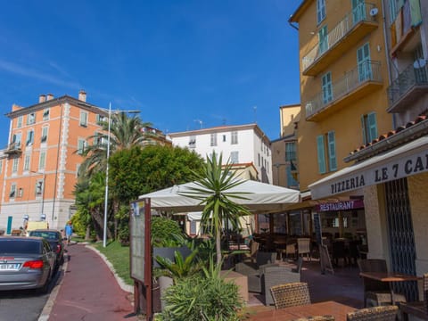 Joli 2P à Menton avec vue sur mer et terrasse - FR-1-196-187 Apartment in Menton