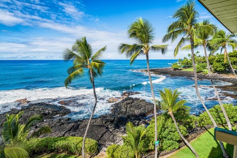 Natural landscape, Balcony/Terrace, Beach, Sea view