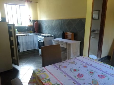 Casa dois andares com área de churrasco em Ibitipoca House in State of Rio de Janeiro