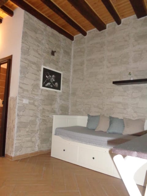 Living room, Photo of the whole room, Bedroom