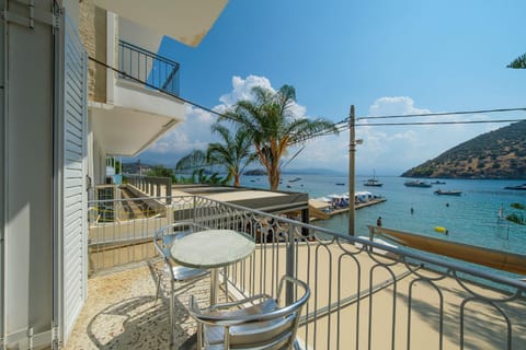 View (from property/room), Balcony/Terrace, Sea view