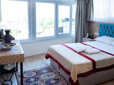 Bed, Other, Photo of the whole room, Bedroom