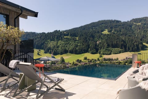 Balcony/Terrace, Balcony/Terrace, Mountain view, Pool view, Swimming pool