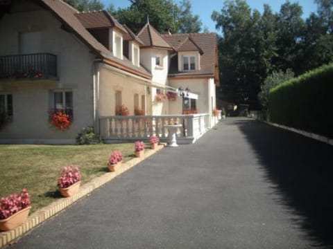 Les chambres du lac Bed and Breakfast in Normandy