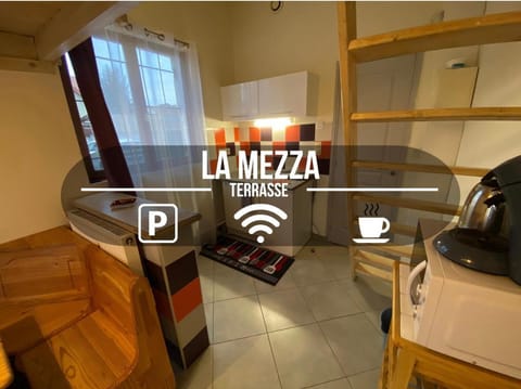 La Mezza - Wifi - stationnement - Terrasse Apartment in Troyes