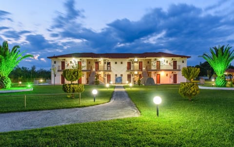 Property building, Garden