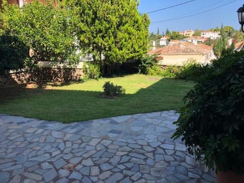 PALIO LIMANI APARTMENTS Apartment in Spetses