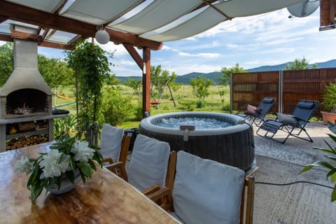 BBQ facilities, Children play ground, Balcony/Terrace, Spa and wellness centre/facilities