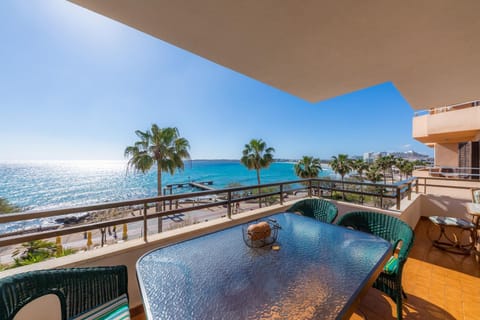 Property building, Balcony/Terrace