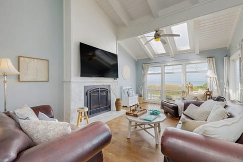 Sea Dream House in Mendocino County