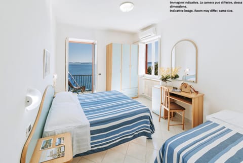 Bedroom, Sea view
