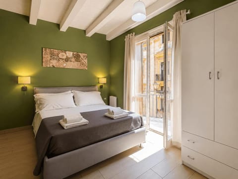 Bed, Photo of the whole room, Bedroom, towels, wardrobe