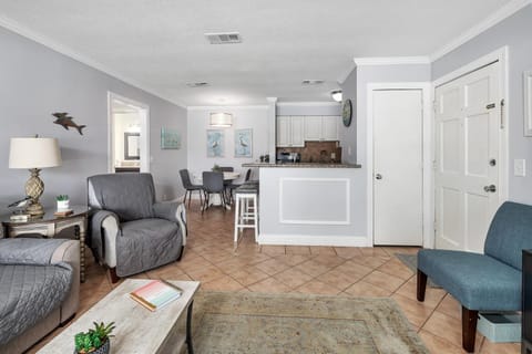 Ocean Walk P-13 House in Mallory Park