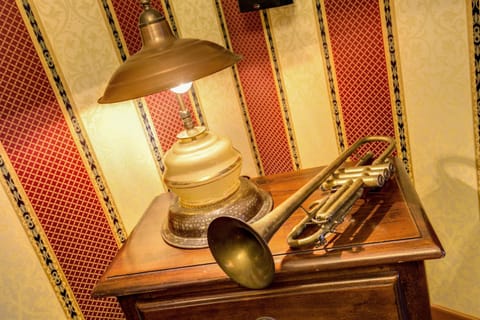 Decorative detail