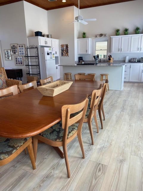 Fuller Breeze House in Saint Simons Island