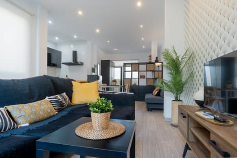 TV and multimedia, Seating area, Evening entertainment