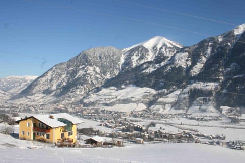 Property building, Neighbourhood, Natural landscape, Mountain view