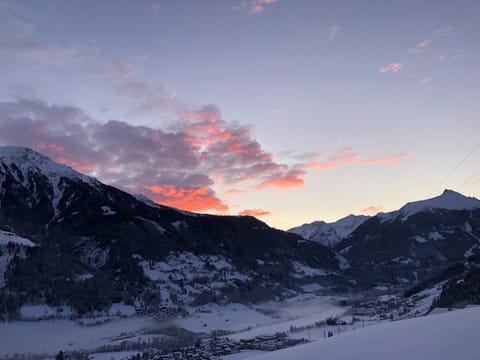 Garden view, Mountain view, Sunrise