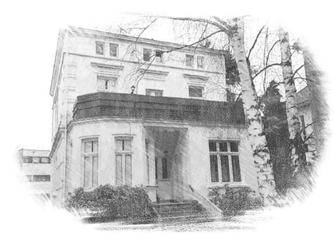 Facade/entrance, Neighbourhood