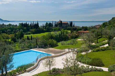 Apartments Golf Bogliaco Apartment hotel in Lake Garda
