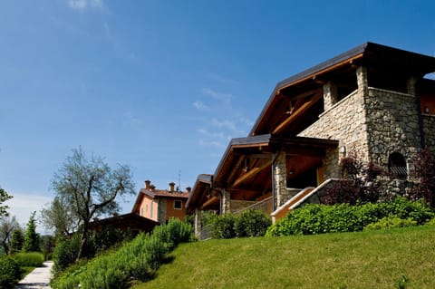 Property building, Garden