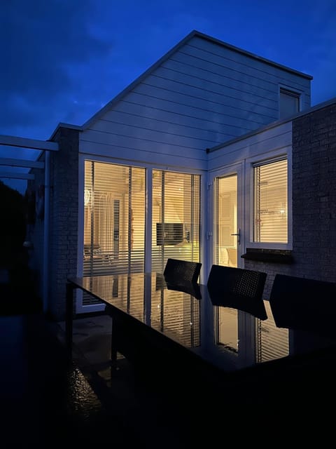 Vakantiebungalow Mee naar Ouddorp aan zee House in Ouddorp