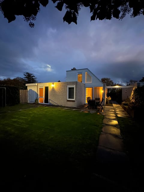 Vakantiebungalow Mee naar Ouddorp aan zee House in Ouddorp