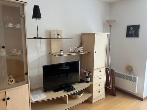 Luxe et charme Méditerranéen face à la promenade des Anglais Apartment in Nice