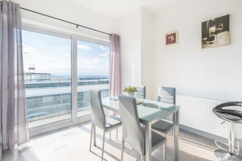 Portrush Marine Apartments flat1 Apartment in Portrush