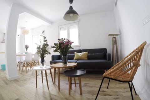 Living room, Lounge or bar