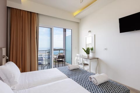 Bedroom, Sea view
