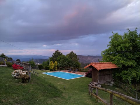 Mountain view, Swimming pool