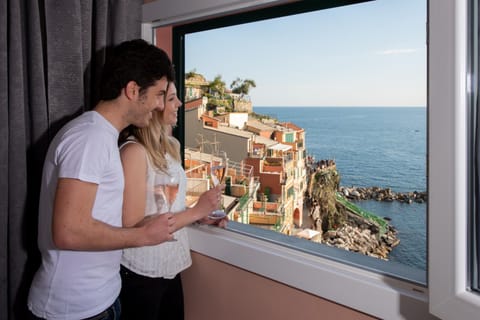 People, Bedroom, Sea view