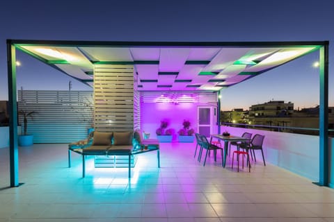 Patio, Balcony/Terrace, City view, Sea view