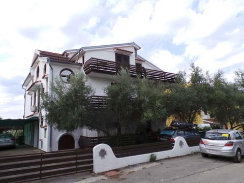 Property building, Summer